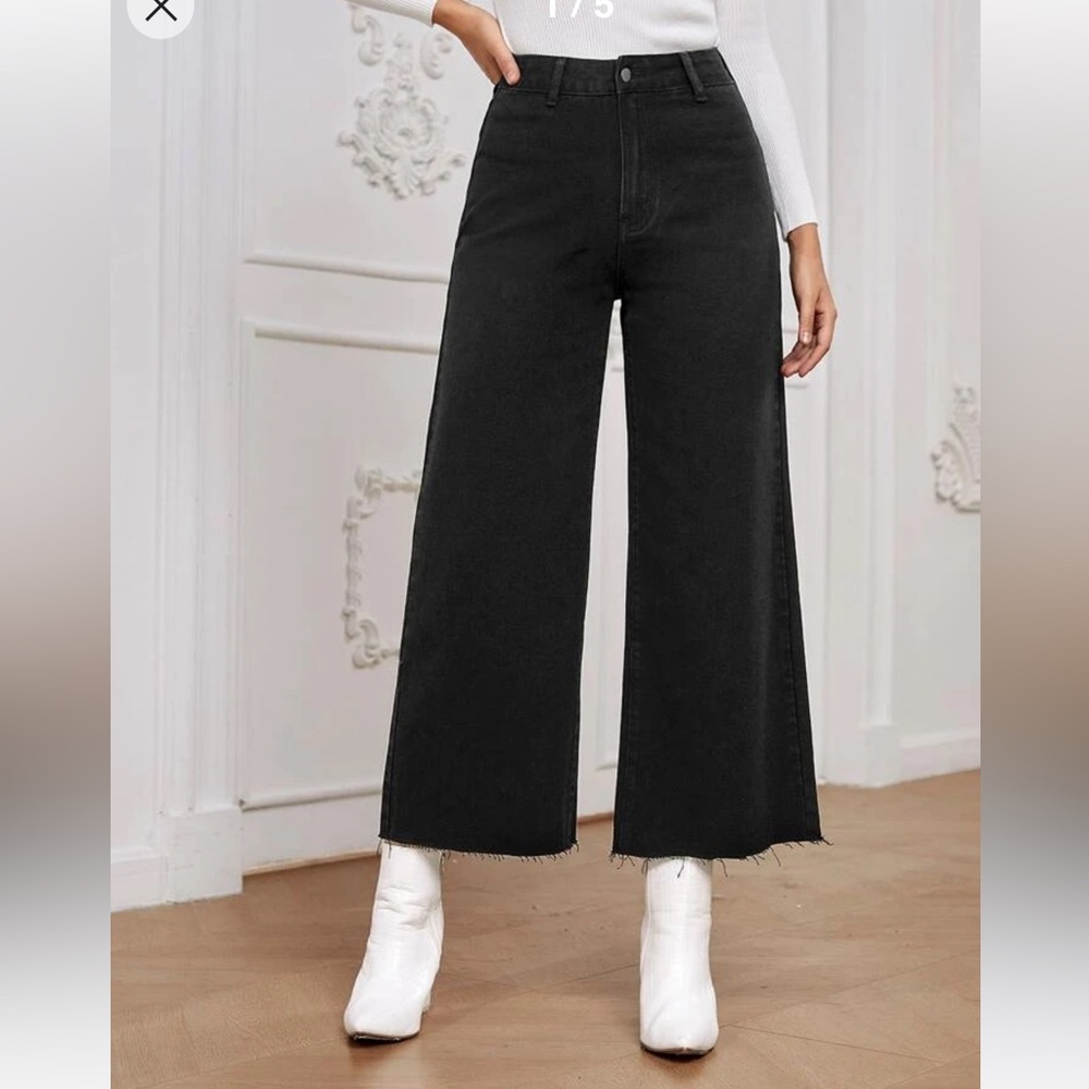 Black wide flare petite jeans - Picture 1 of 14
